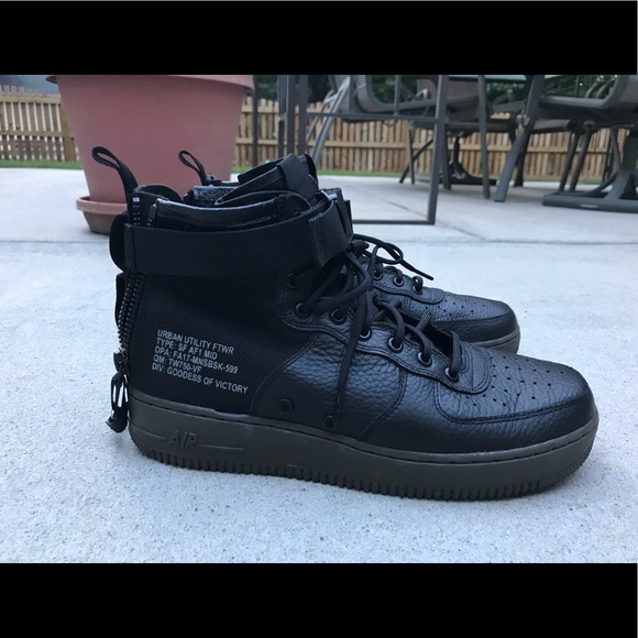 Nike SF Air Force 1 Mid - Picture 1 of 7